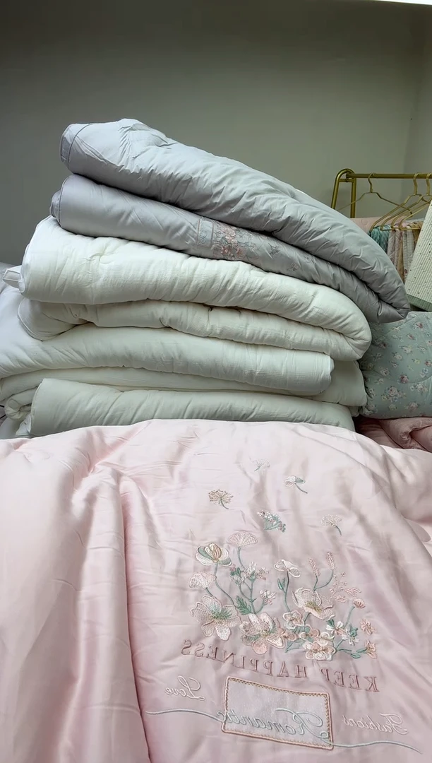 95%以上粉刺绣200*230//7.8