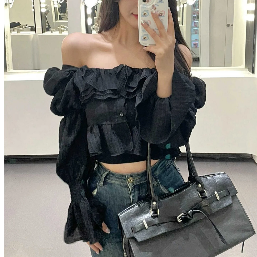 千金风黑色露肩衬衫短款小上衣