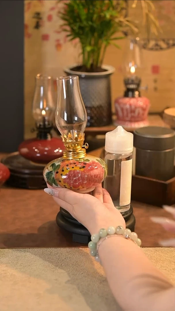 景德镇陶瓷油灯摆件