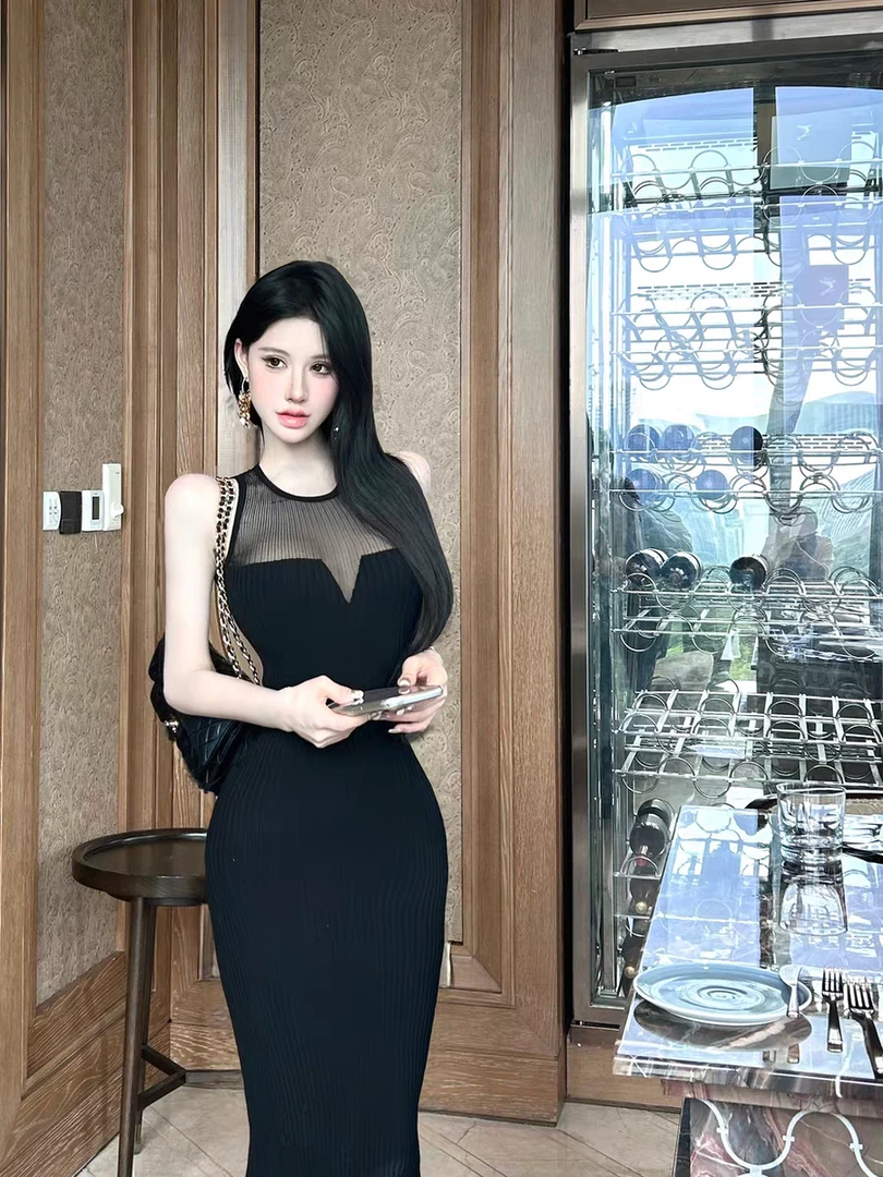 设计感辣妹气质时尚无袖连衣裙女2025夏季新款显瘦长裙子