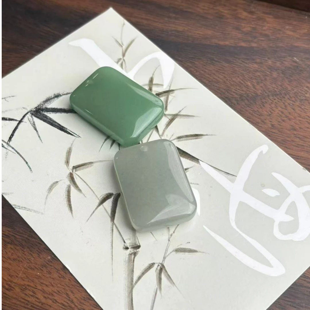 【仔仔臻选】天然东陵玉卡35无事牌吊坠D218【多样性发货拍一发一】