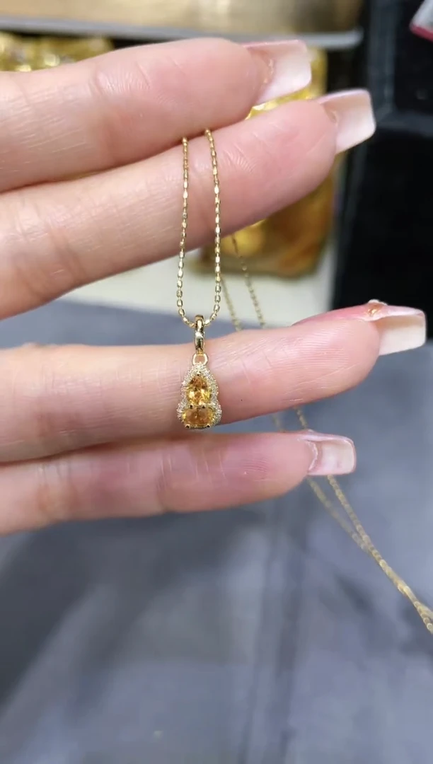 18K金镶嵌彩色蓝宝石吊坠（不含链）葫芦款