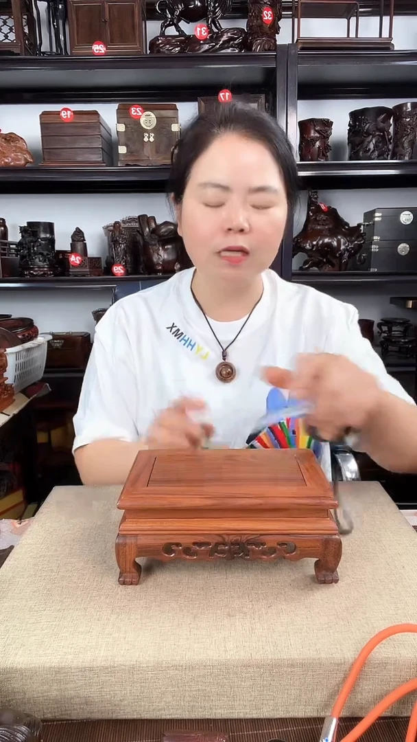 木2751老李红木工艺品