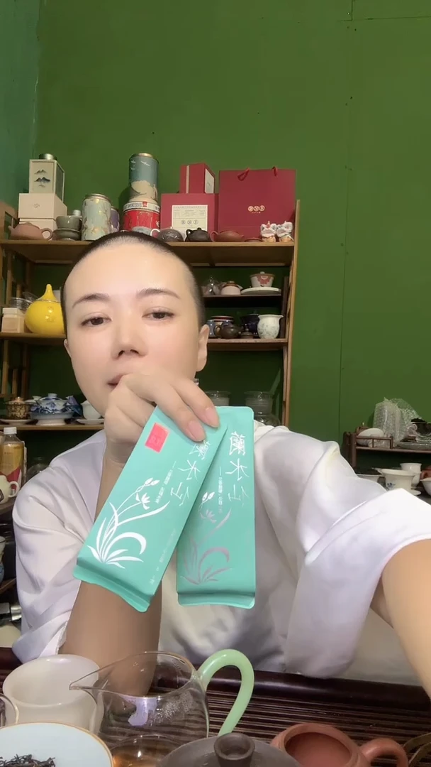 彩选单品兰底水仙2泡