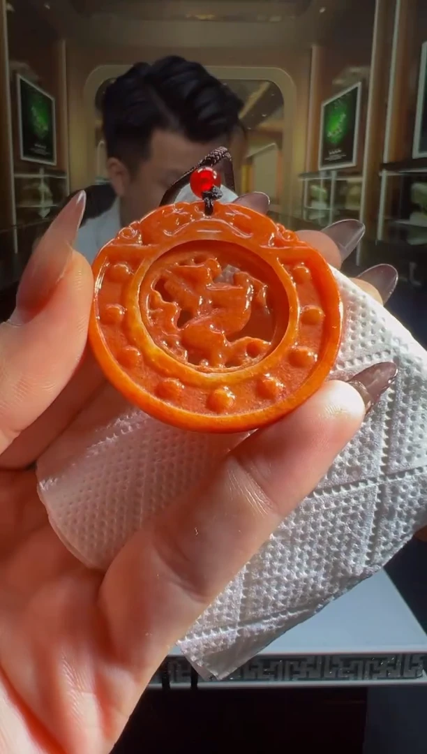 颈饰未镶嵌翡翠0030370163