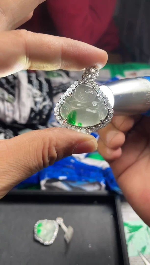 强子收货--所见即所得--多样性发货--FH142飘 绿佛公