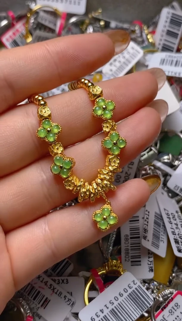 银S925镶嵌戒指翡翠百内无证书