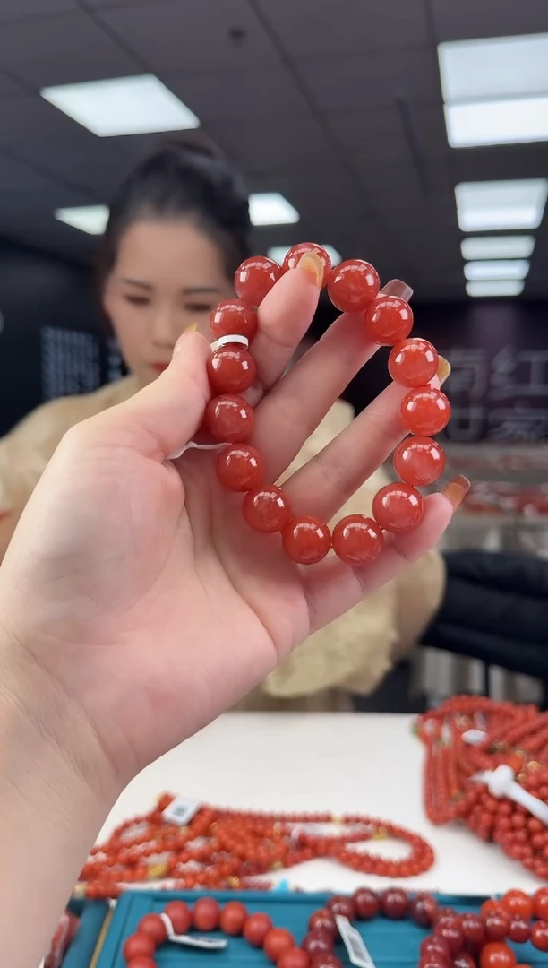 未镶嵌珠串南红玛瑙多样发其一/14/239300688