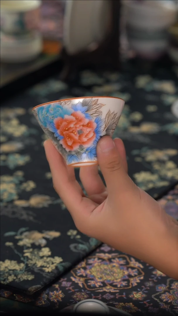 英姐好物分享@@白玉牡丹斗笠