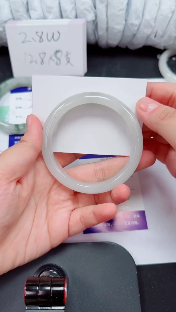 石英质玉手镯未镶嵌263-62/63