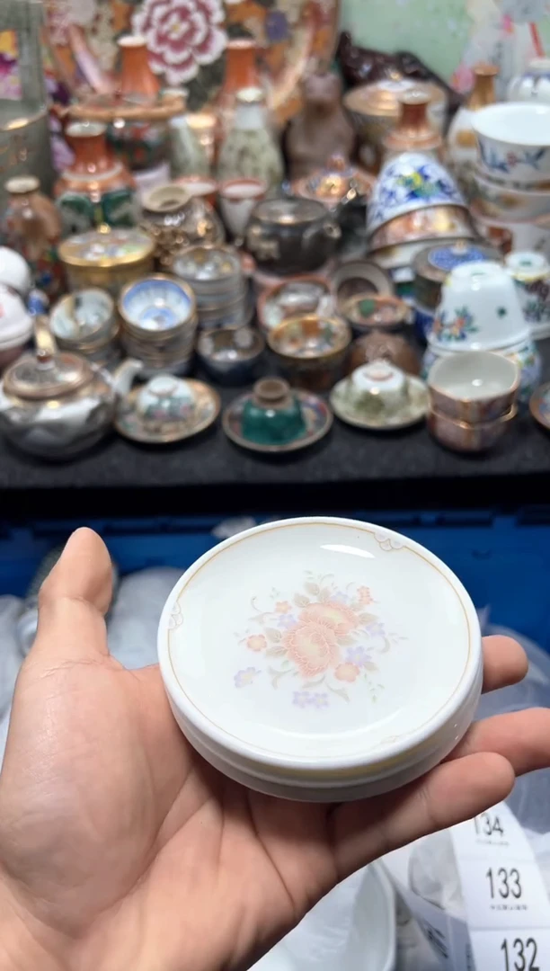 瓷片夏目海外回流瓷器中古品。3只