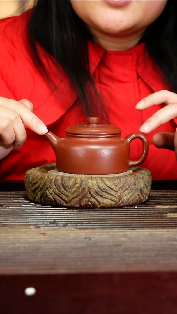 宜兴原矿紫砂壶茶壶宜兴原矿紫砂壶茶壶150C