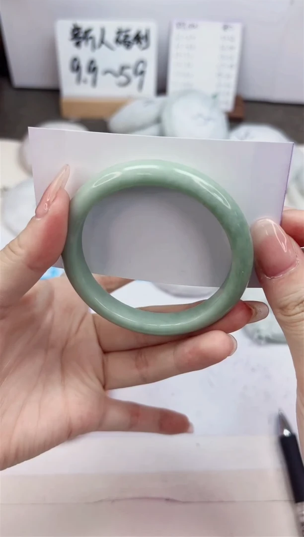 石英质玉手镯未镶嵌99-翠玉-圈口56