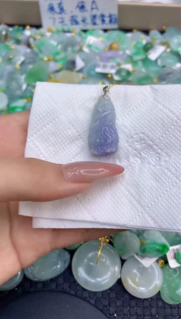 颈饰未镶嵌翡翠天然缅甸A货翡翠
