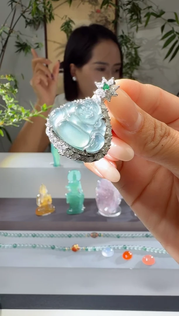 吊坠(不含链)未镶嵌翡翠佛公（多样性发其一）