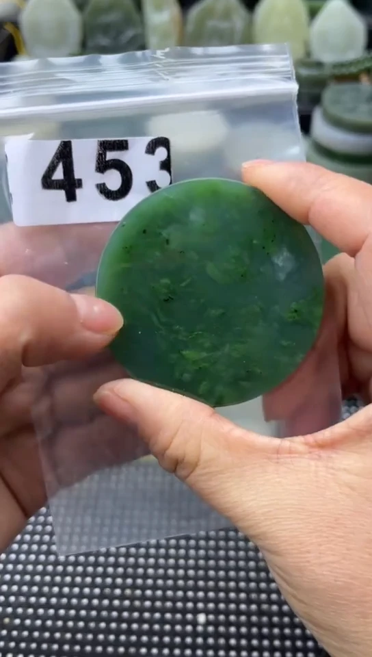 未镶嵌和田玉珠宝半成品镯芯