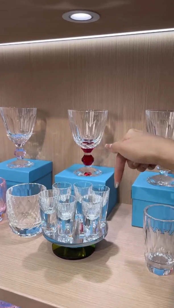 六支白酒杯  红色礼盒带分酒器