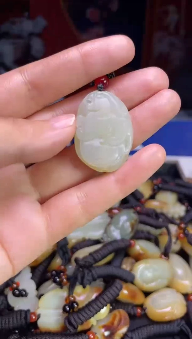 颈饰未镶嵌和田玉123