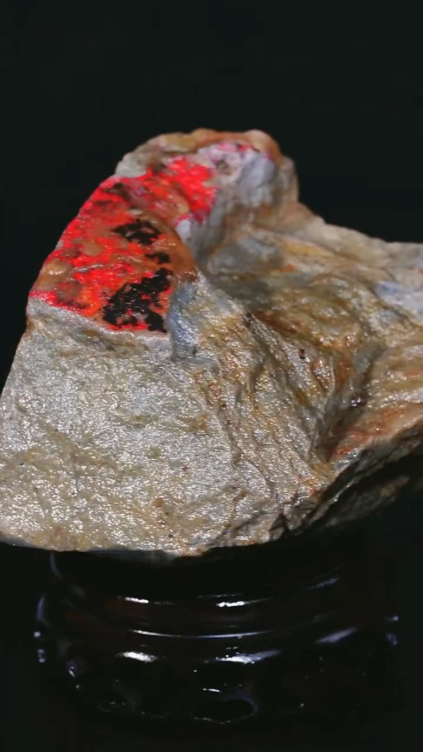 昌化石昌化鸡血石