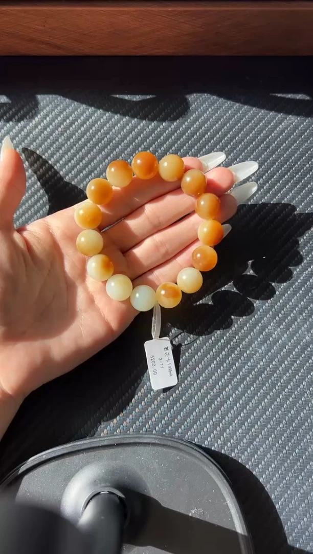 未镶嵌手串和田玉若羌微色差卡14手串