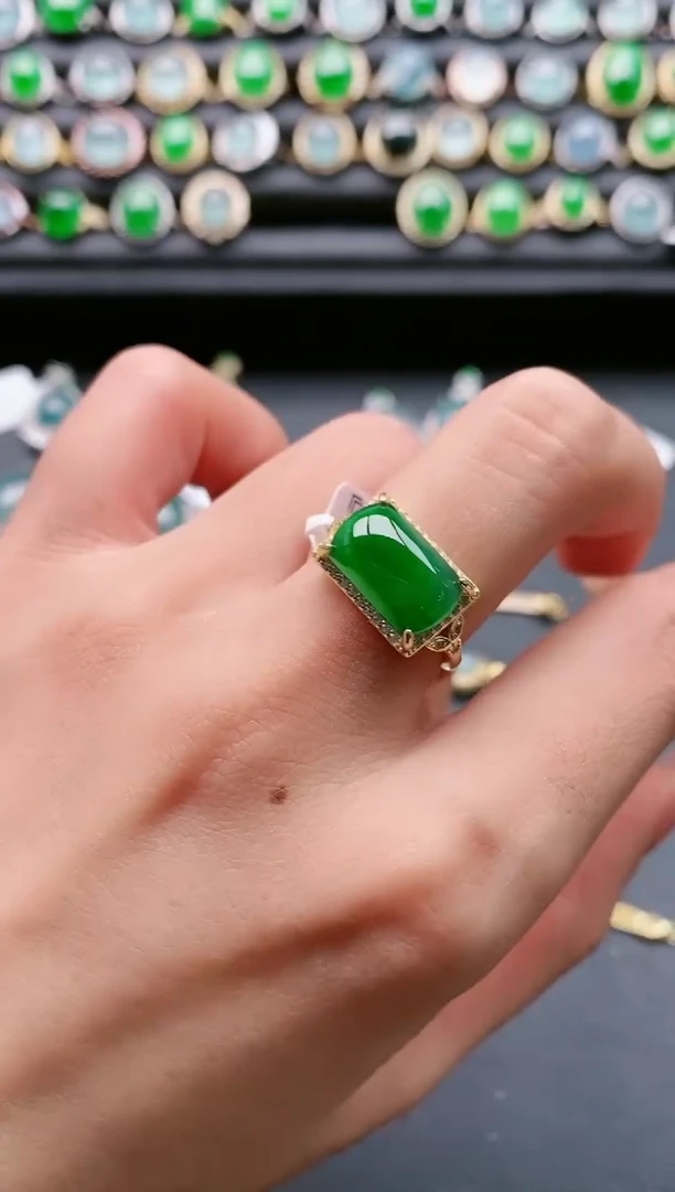 【闪购商品】翡翠戒指银S925镶嵌11111