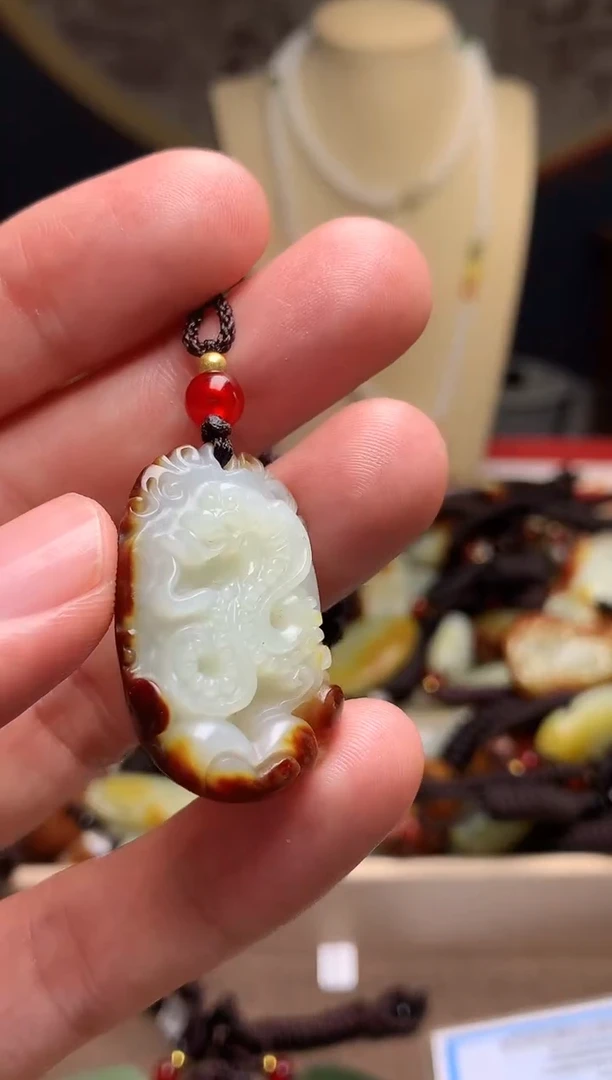 颈饰未镶嵌和田玉新疆料青海料清水和田玉吊坠
