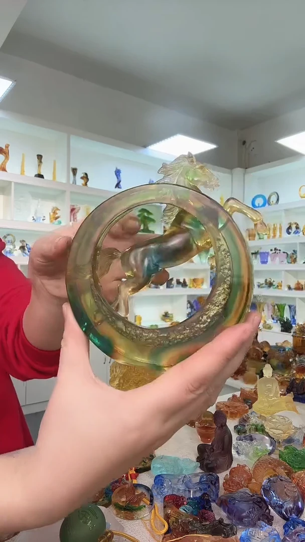 手工艺品琉璃马圆