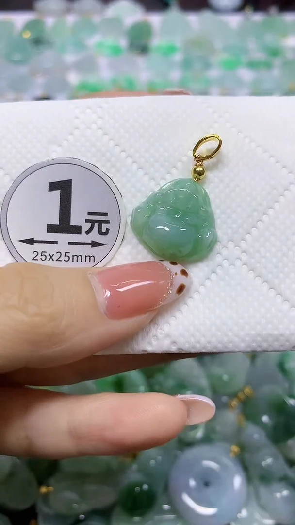 颈饰未镶嵌翡翠天然翡翠A货