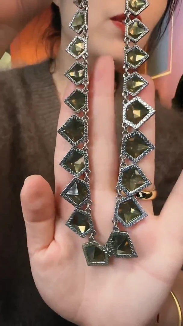 合金无合金无孤品不折腾系列几何橄榄绿色亮晶晶项链