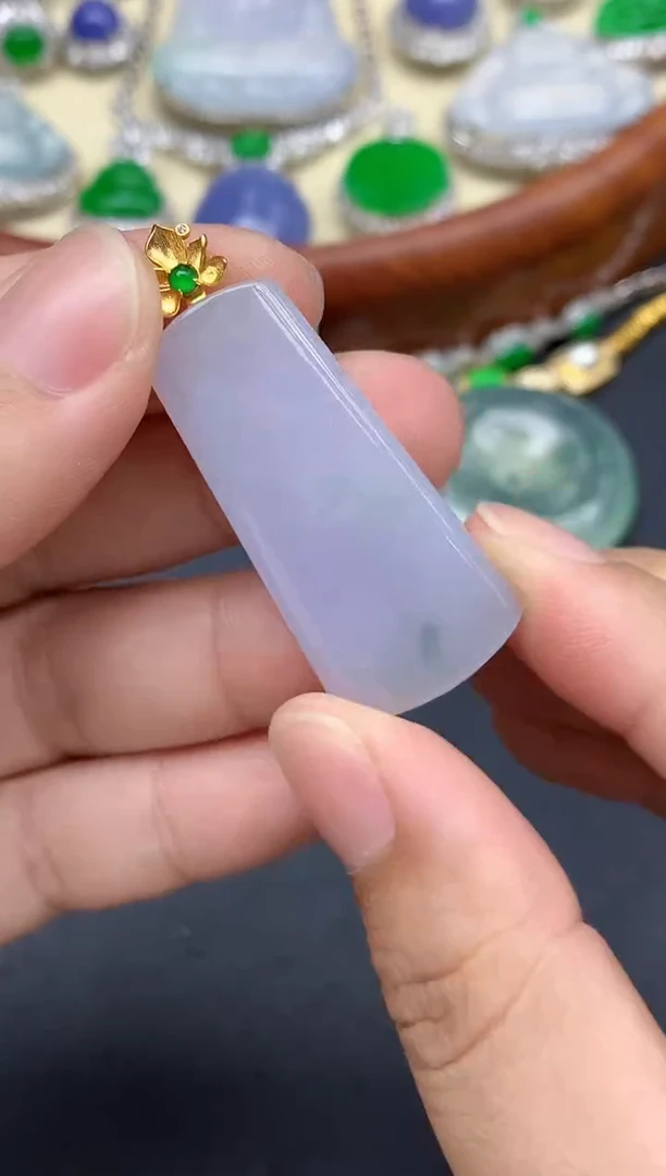 颈饰18K金镶嵌翡翠184-中国好珍宝