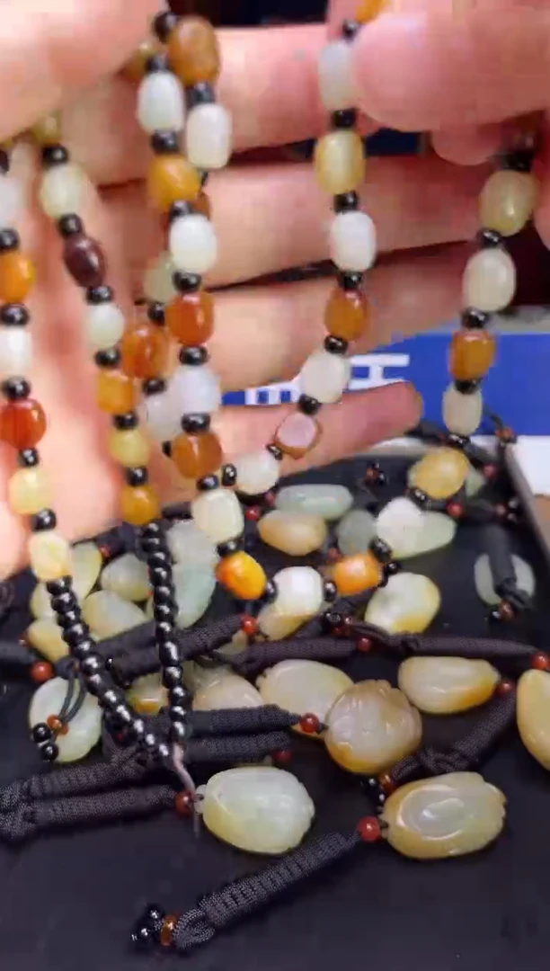 颈饰未镶嵌和田玉123