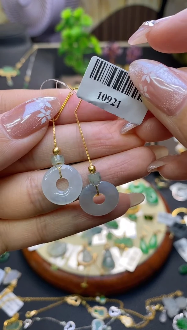 翡翠18K金镶嵌颈饰耳饰10921