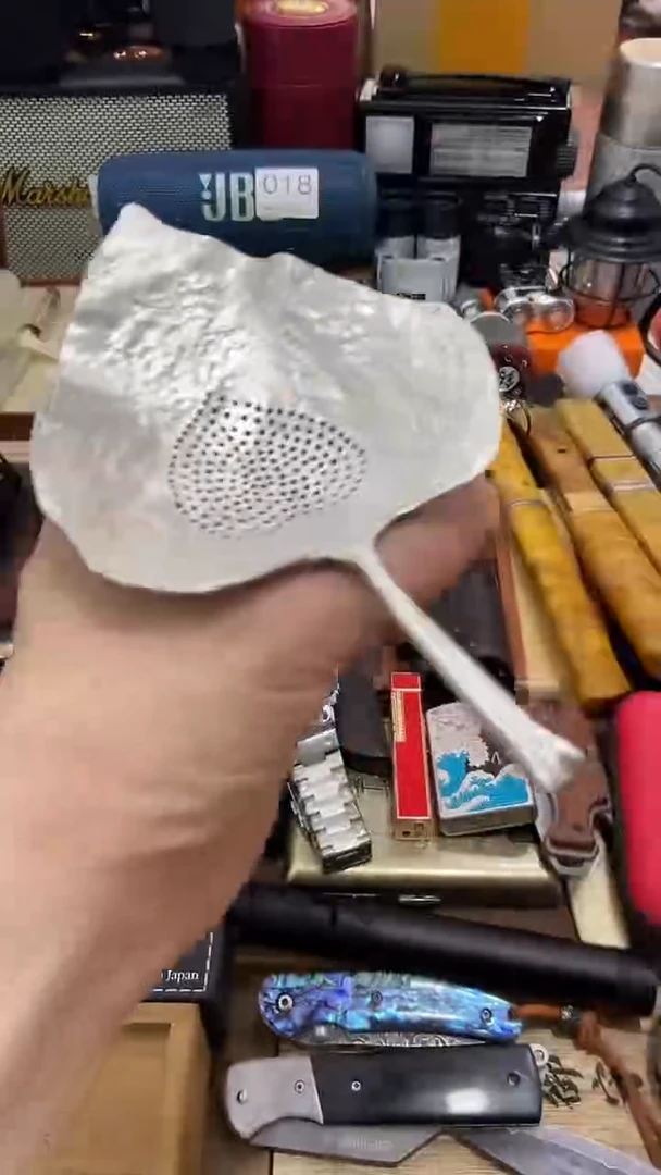 瓷片闪购商品  如图所示