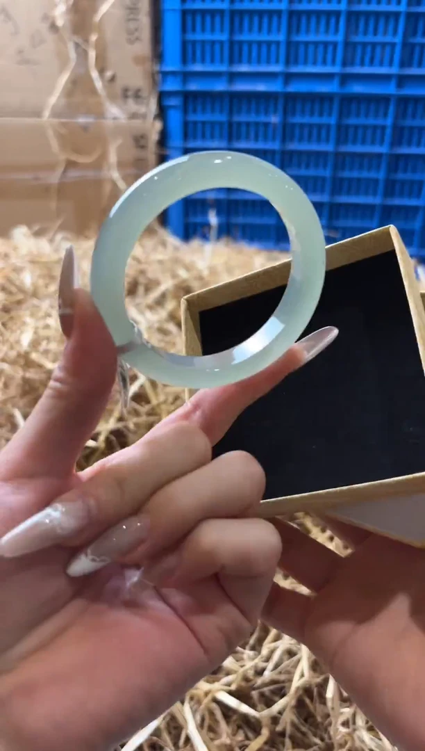 未镶嵌手镯石英质玉D-5249