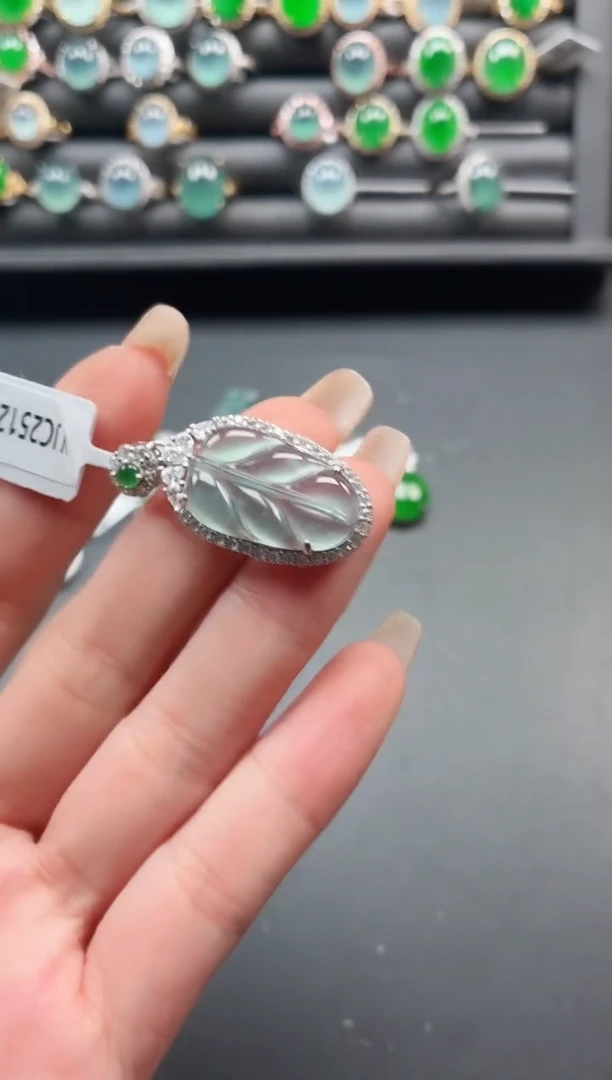 银S925镶嵌戒指翡翠111