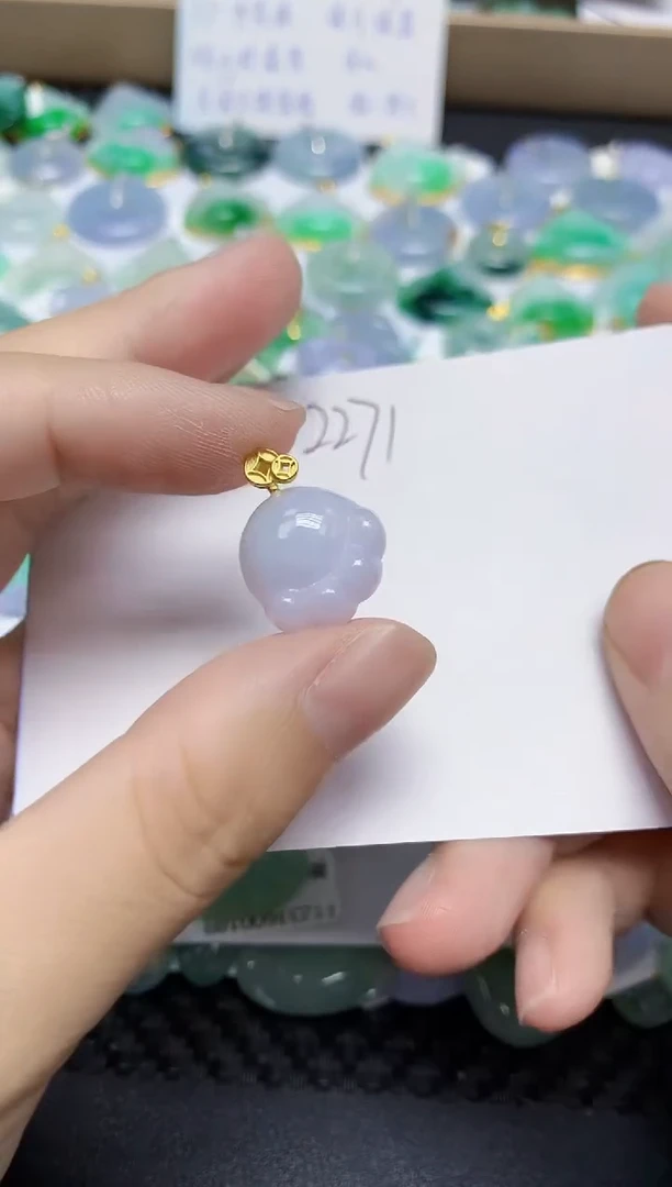 翡翠未镶嵌颈饰天然缅甸翡翠A货