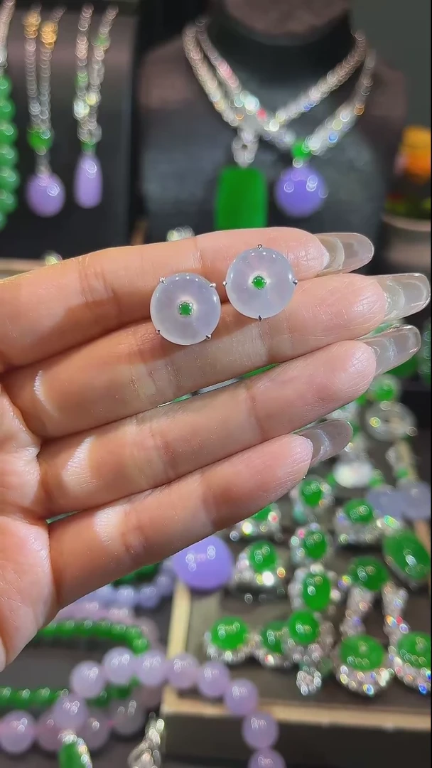 【闪购商品】翡翠耳钉18K金镶嵌耳钉