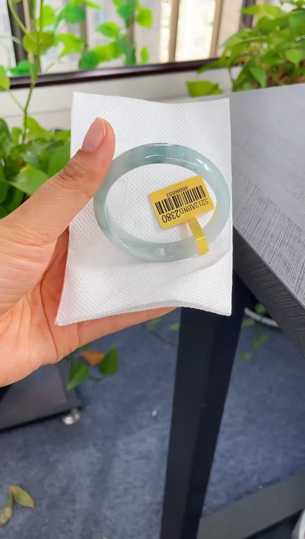 未镶嵌手镯翡翠106-52