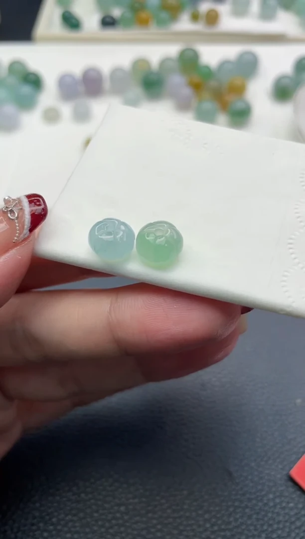 【闪购商品】定制翡翠未镶嵌珠子
