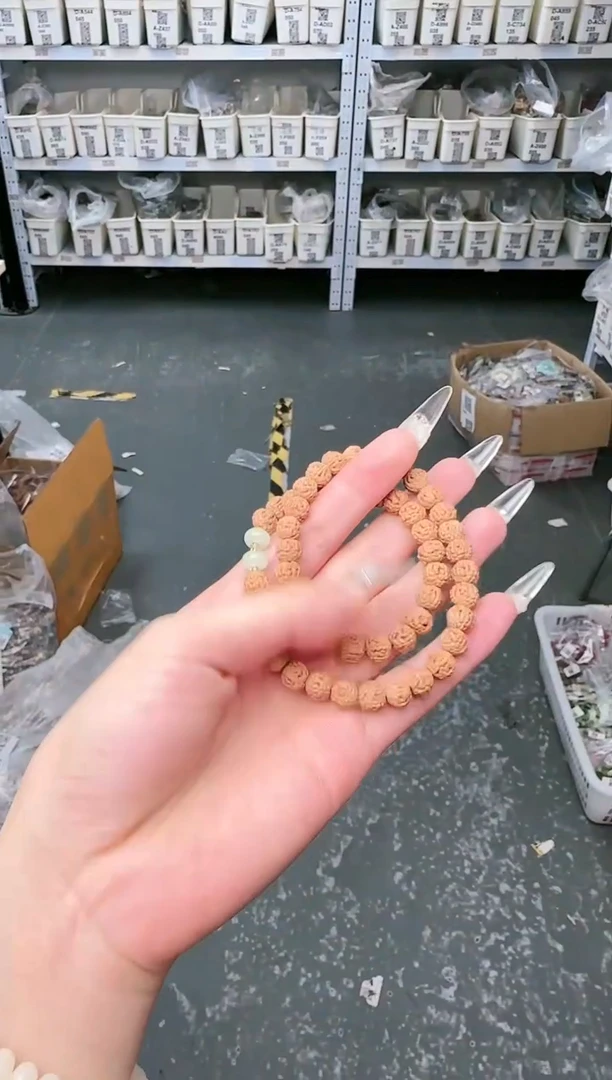 金刚菩提吊坠S-C596085