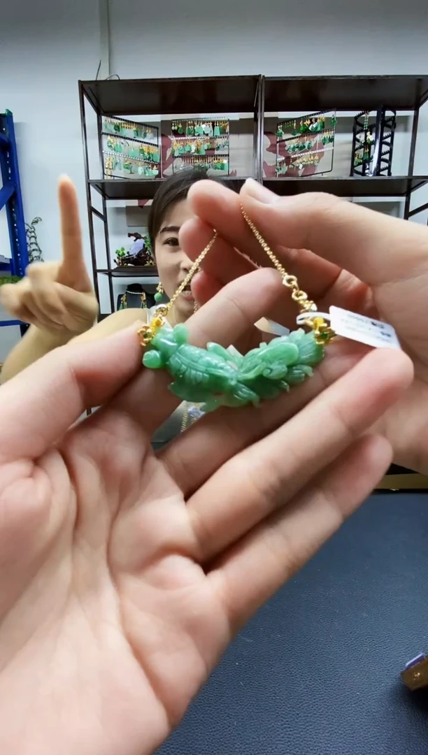 颈饰未镶嵌翡翠翡翠吊坠