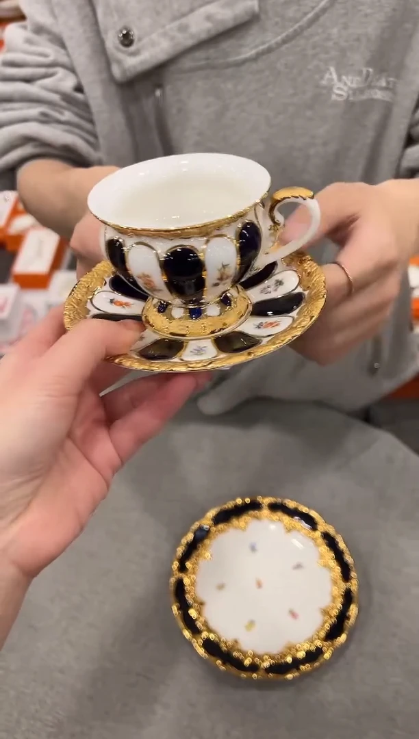 【闪购商品】杯H303--------------