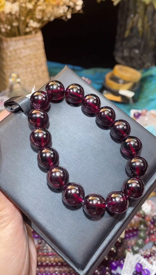 未镶嵌手串石榴石（紫牙乌）紫牙乌石榴石单圈13m+