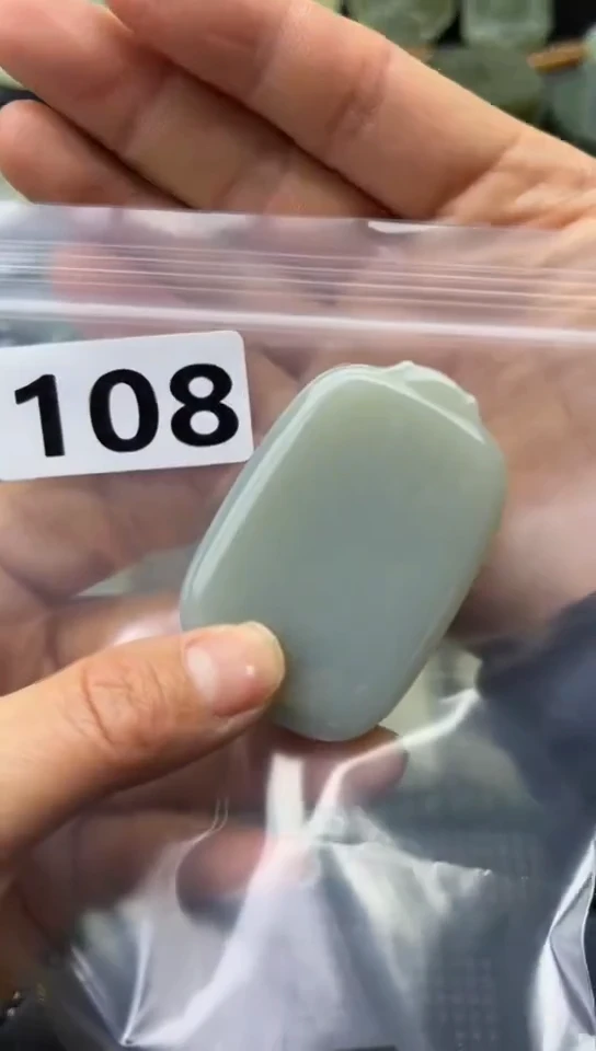 未镶嵌和田玉珠宝半成品牌子