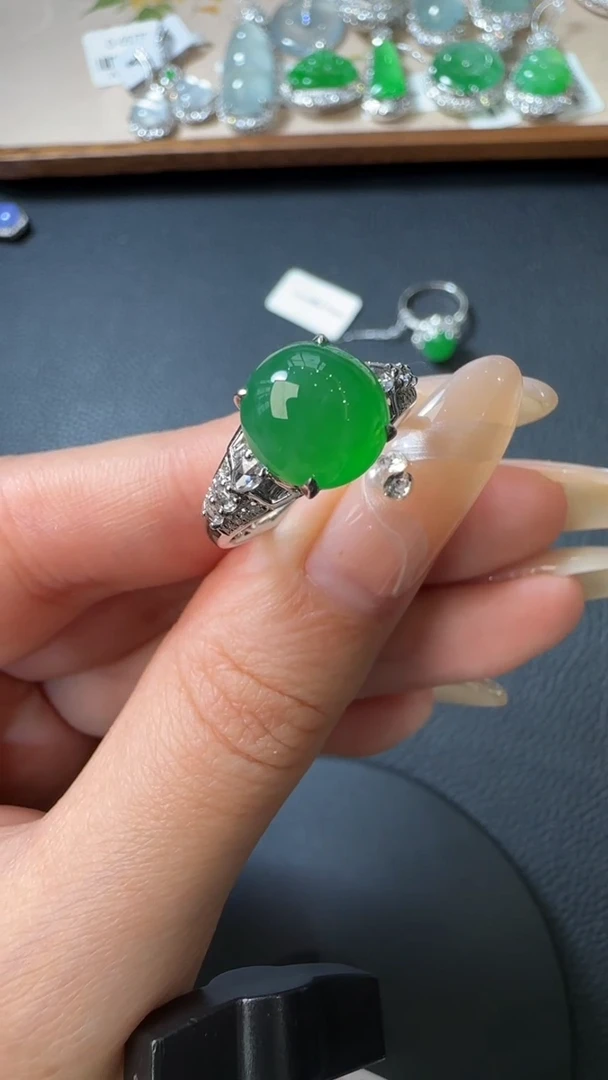 【闪购商品】翡翠戒指18K金镶嵌戒指48