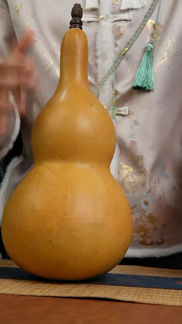 435号 天然热水酒葫芦 一物一拍（有瑕介意勿拍）