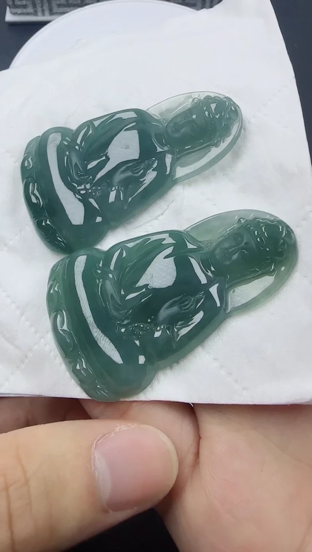 【闪购商品】翡翠颈饰未镶嵌素衣观音多样性发其一