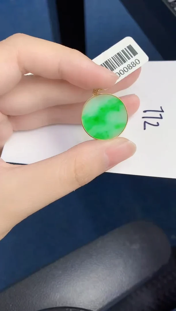 【闪购商品】翡翠颈饰18K金镶嵌000000000