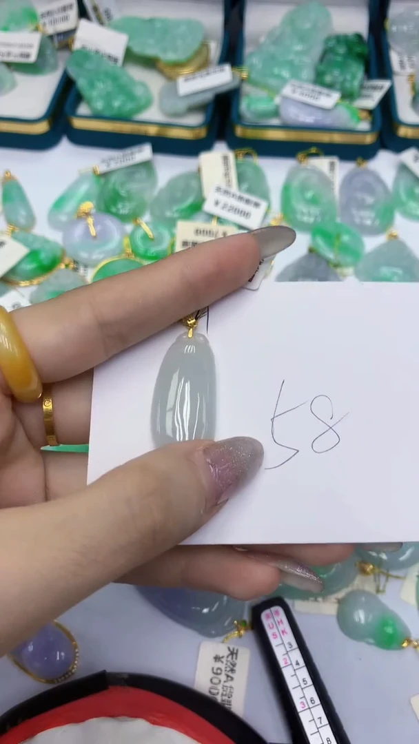 颈饰未镶嵌翡翠翡翠1111