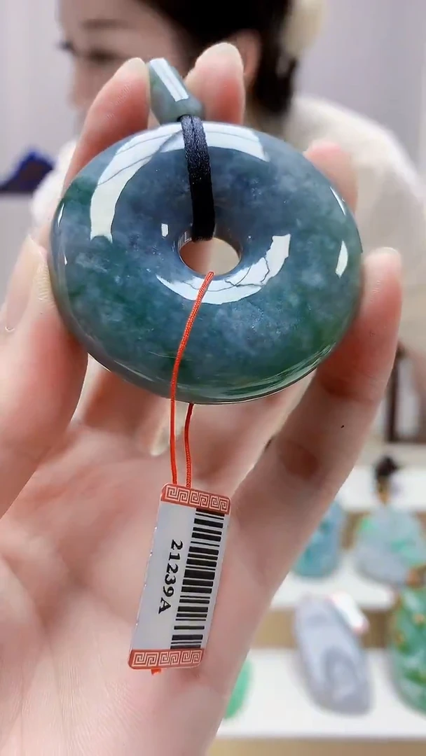 未镶嵌定制翡翠4852zm-毛货挂件88扣子